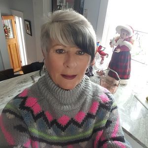 Meet your Posher, Gale